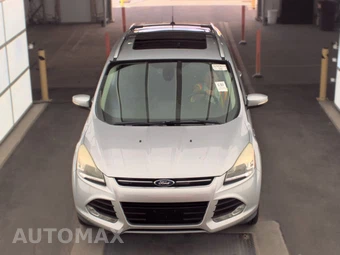 2013 Ford Escape Titanium – miniatura 2