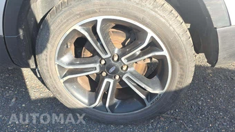 2013 Ford Explorer Sport - miniatura 28