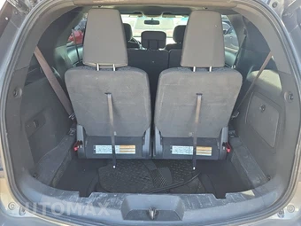 2013 Ford Explorer XLT – miniatura 17