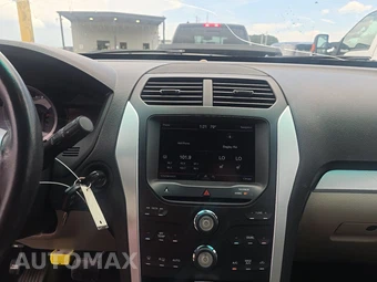 2013 Ford Explorer XLT – miniatura 11