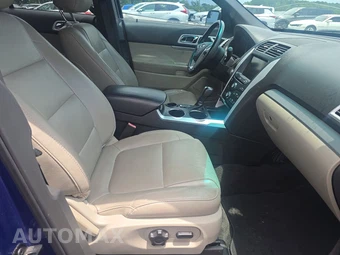 2013 Ford Explorer XLT – miniatura 8