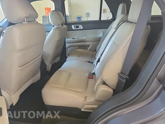 2013 Ford Explorer XLT – miniatura 10