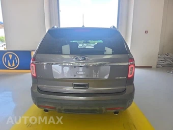 2013 Ford Explorer XLT – miniatura 5