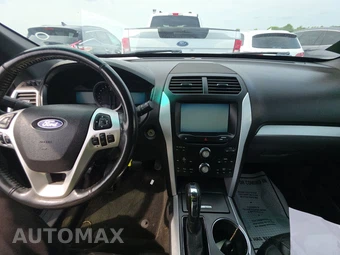 2013 Ford Explorer XLT - miniatura 11