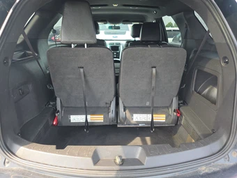 2013 Ford Explorer XLT - miniatura 17
