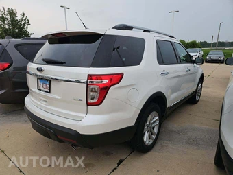 2013 Ford Explorer XLT - miniatura 3
