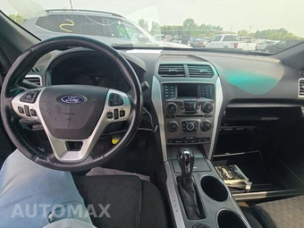 2013 Ford Explorer XLT – miniatura 11