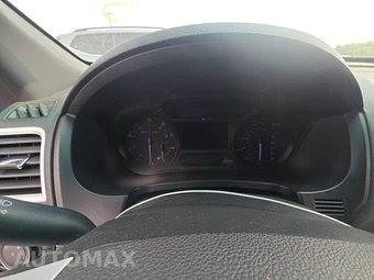 2013 Ford Explorer XLT – miniatura 12
