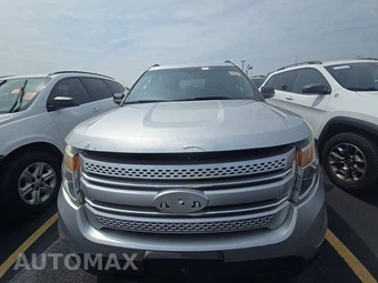 2013 Ford Explorer XLT – miniatura 2