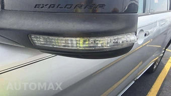 2013 Ford Explorer XLT – miniatura 26