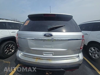 2013 Ford Explorer XLT – miniatura 5