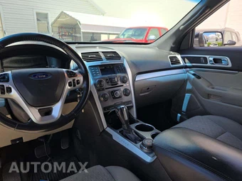 2013 Ford Explorer XLT – miniatura 10