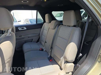2013 Ford Explorer XLT – miniatura 13