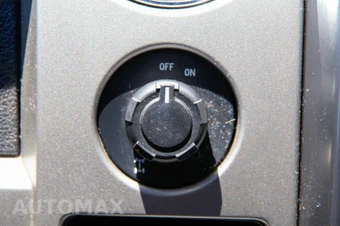 2013 Ford F-150 FX2 Crew Cab Short Bed - miniatura 29