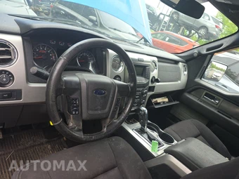 2013 Ford F-150 FX4 Crew Cab Medium Bed - miniatura 10