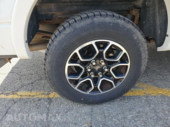 2013 Ford F-150 Lariat Crew Cab Medium Bed – miniatura 14