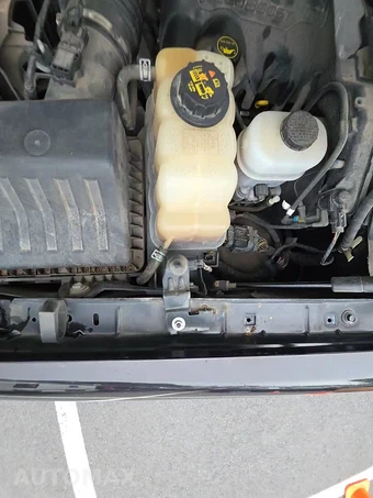2013 Ford F-150 Lariat Crew Cab Medium Bed – miniatura 50