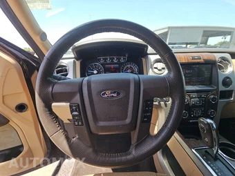2013 Ford F-150 Lariat Crew Cab Short Bed – miniatura 10