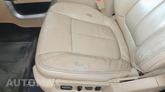 2013 Ford F-150 Lariat Crew Cab Short Bed - miniatura 24
