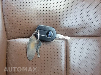 2013 Ford F-150 Platinum Crew Cab Extra Short Bed - miniatura 30