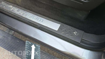 2013 Ford F-150 Platinum Crew Cab Short Bed - miniatura 30