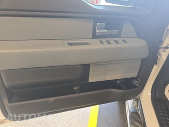 2013 Ford F-150 STX Extended Cab Medium Bed w/Rear Doors - miniatura 9