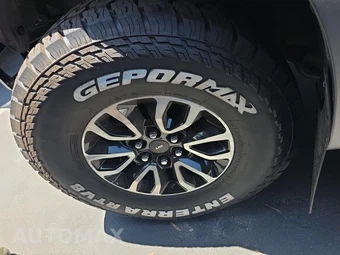 2013 Ford F-150 SVT Raptor Crew Cab Short Bed - miniatura 21