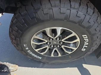 2013 Ford F-150 SVT Raptor Crew Cab Short Bed - miniatura 8