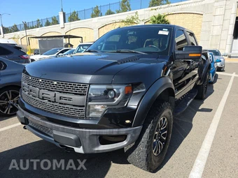 2013 Ford F-150 SVT Raptor Crew Cab Short Bed