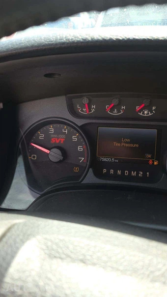 2013 Ford F-150 SVT Raptor Crew Cab Short Bed - miniatura 30