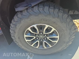 2013 Ford F-150 SVT Raptor Crew Cab Short Bed - miniatura 21