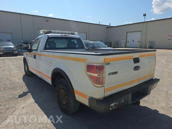 2013 Ford F-150 XL Regular Cab Long Bed – miniatura 2