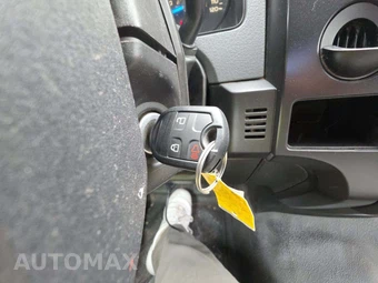 2013 Ford F-150 XL Regular Cab Medium Bed – miniatura 8