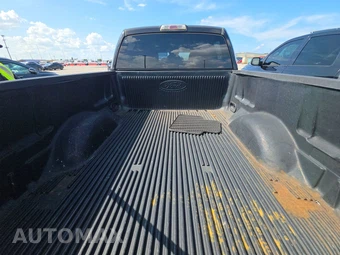 2013 Ford F-150 XLT Crew Cab Medium Bed - miniatura 16