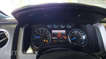 2013 Ford F-150 XLT Crew Cab Medium Bed - miniatura 31