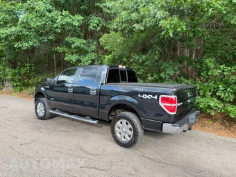2013 Ford F-150 XLT Crew Cab Short Bed - miniatura 3