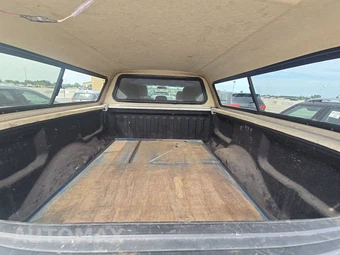 2013 Ford F-150 XLT Extended Cab Medium Bed w/Rear Doors – miniatura 16