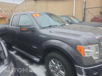 2013 Ford F-150 XLT Extended Cab Medium Bed w/Rear Doors - miniatura 3