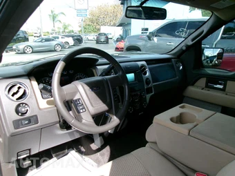 2013 Ford F-150 XLT Regular Cab Medium Bed - miniatura 5