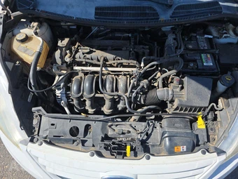 2013 Ford Fiesta S Sedan – miniatura 15