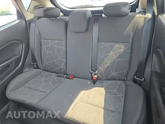 2013 Ford Fiesta SE Hatchback – miniatura 13