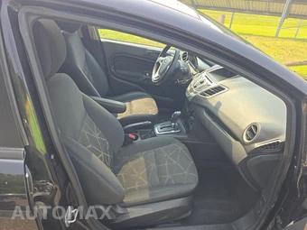 2013 Ford Fiesta SE Hatchback – miniatura 8