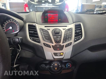 2013 Ford Fiesta SE Hatchback – miniatura 11
