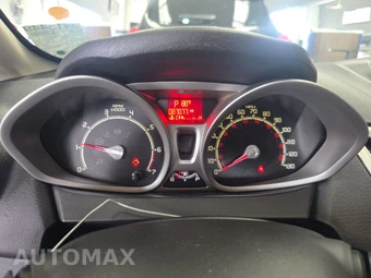 2013 Ford Fiesta SE Hatchback – miniatura 12
