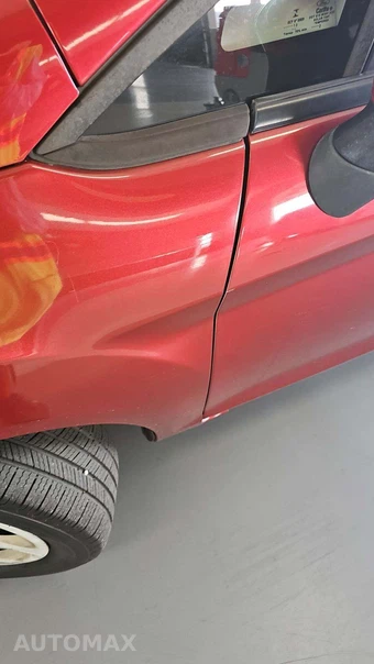 2013 Ford Fiesta SE Hatchback – miniatura 21