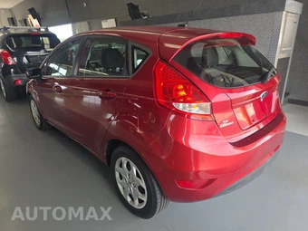 2013 Ford Fiesta SE Hatchback – miniatura 6