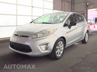 2013 Ford Fiesta SE Hatchback