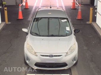 2013 Ford Fiesta SE Hatchback – miniatura 2
