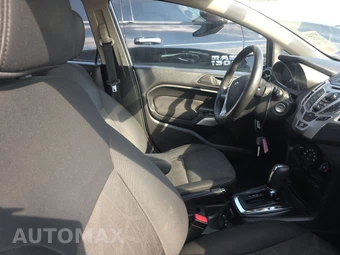2013 Ford Fiesta SE Hatchback – miniatura 8