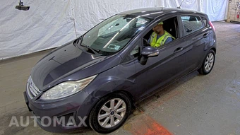 2013 Ford Fiesta SE Hatchback